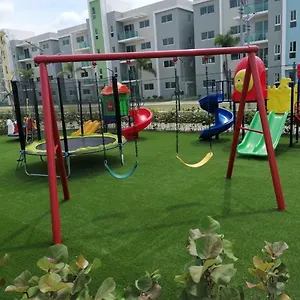 Confortable De 3 Tres Habitaciones, Con Hermosa Vista De Area Verde, Ademas De Piscinas Y Juegos Infantiles En Area Recreativa Apartamento